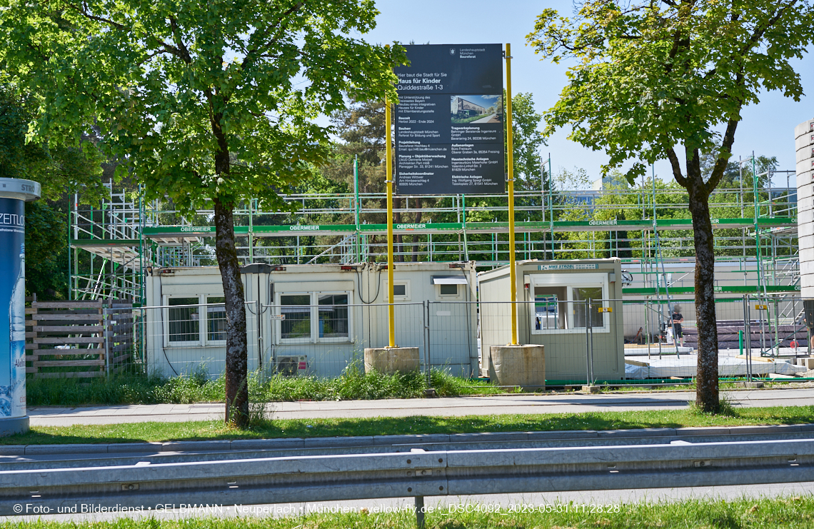 31.05.2023 - Wände für das Haus für Kinder in Neuperlach in München
